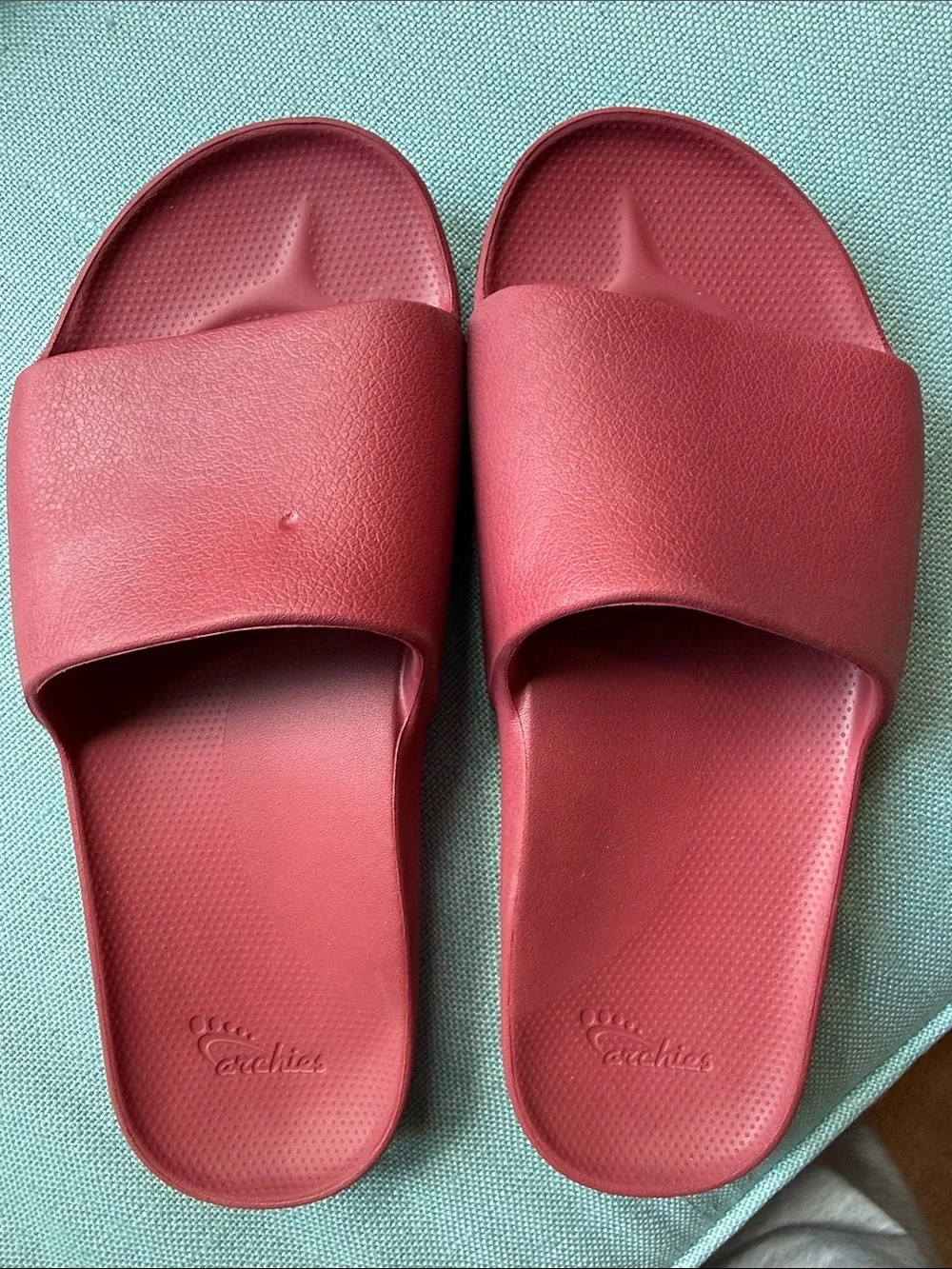 Women’s Slide Sandals in Brick Red — Cushioned Everyday Comfort